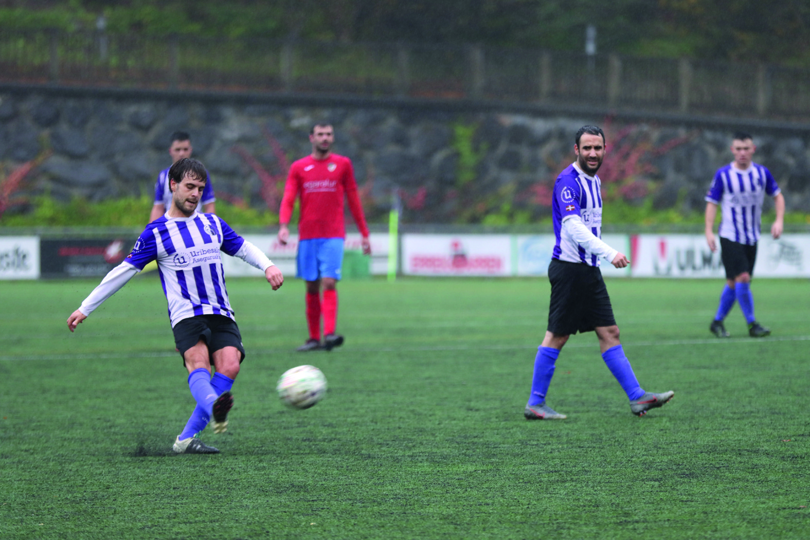 UDAri gutxi iraun dio lidergoak, oraingoz
