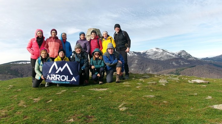 Ibilbide zirkular ederra Oketan, Gorbeiako eremu ezezagunetakoan