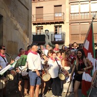 Abuztuak 14: Andramari bezpera
