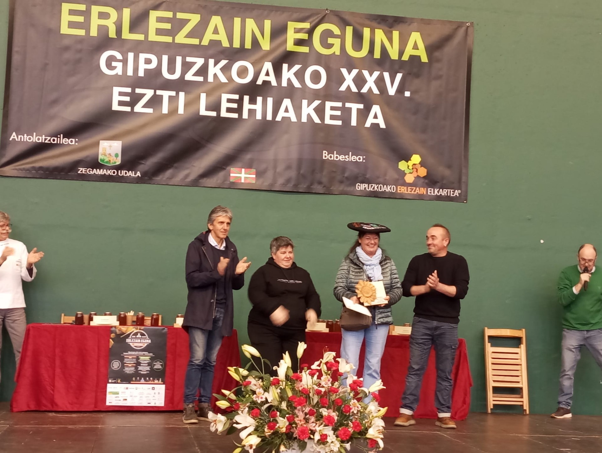 Mari Karmen Etxeberriak irabazi du Gipuzkoako 25. Ezti Lehiaketa