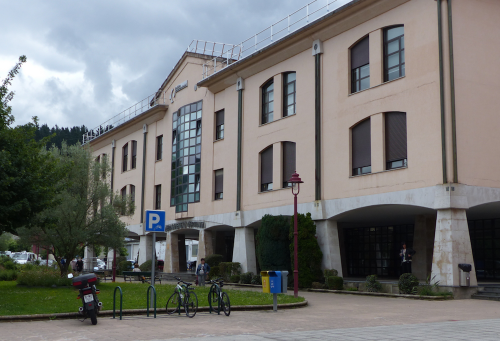 Lau positibo bailaran: bi Arrasaten eta bana Aretxabaleta eta Bergaran