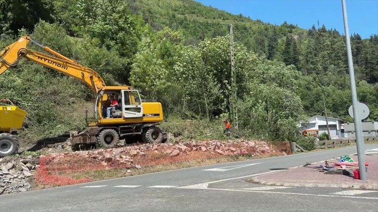 Hasi dituzte Antzuola-Bergara bidegorriko eta Antzuolako kolektoreko lanak