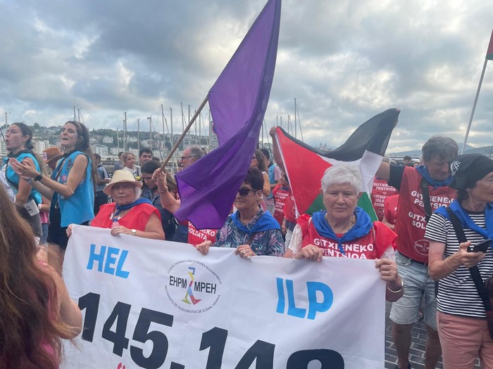 Debagoieneko pentsiodunak Donostiako eta Bilboko Aste Nagusian izan dira eskubideak aldarrikatzen