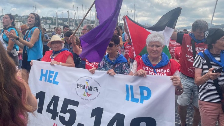 Debagoieneko pentsiodunak Donostiako eta Bilboko Aste Nagusian izan dira eskubideak aldarrikatzen