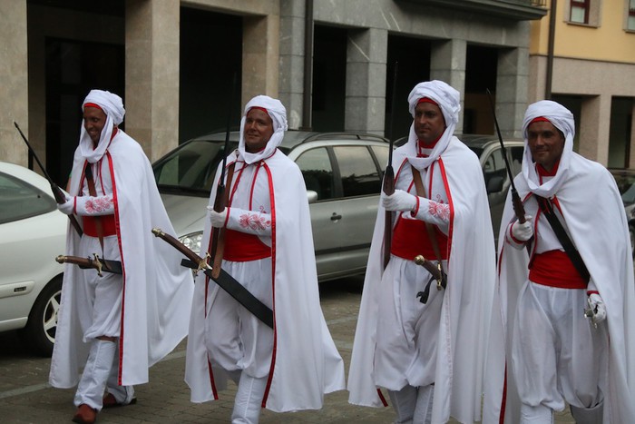 Mairuaren Alardea egin dute Antzuolan - 12