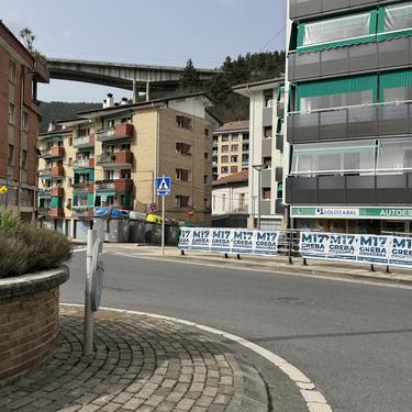 Hitzaldia: Gutxieneko soldatak eragina al du zurte bizitzan?