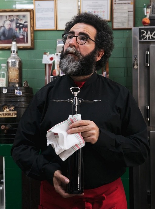 'El bar nuestro de cada día' antzezlana