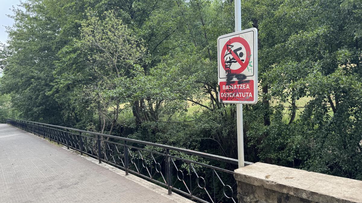 Ibarrondoko presan bainatzea debekatuta dagoela ohartarazi du Udalak
