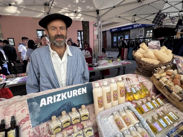 Txiki Zamora: "Komunitatean bizitzeko prest egon behar duzu"