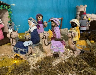 Kakorratzekin egindako jaiotza ikusgai dago Pake Lekun