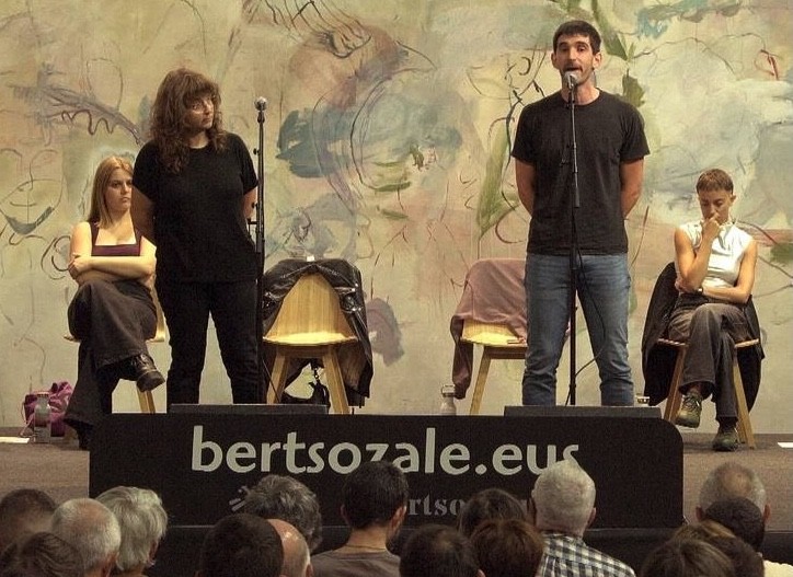 Euskal Herriko Bertsolari Txapelketarako porra jarriko dute martxan