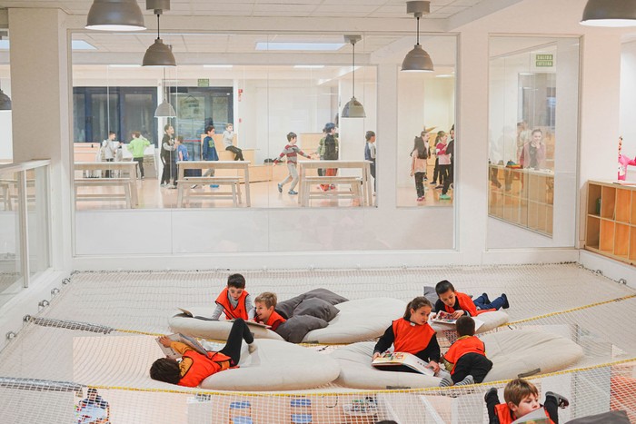 Arizmendi Ikastolak haurrentzako masaje tailerra egingo du otsailaren 7an, Santa Teresa gunean