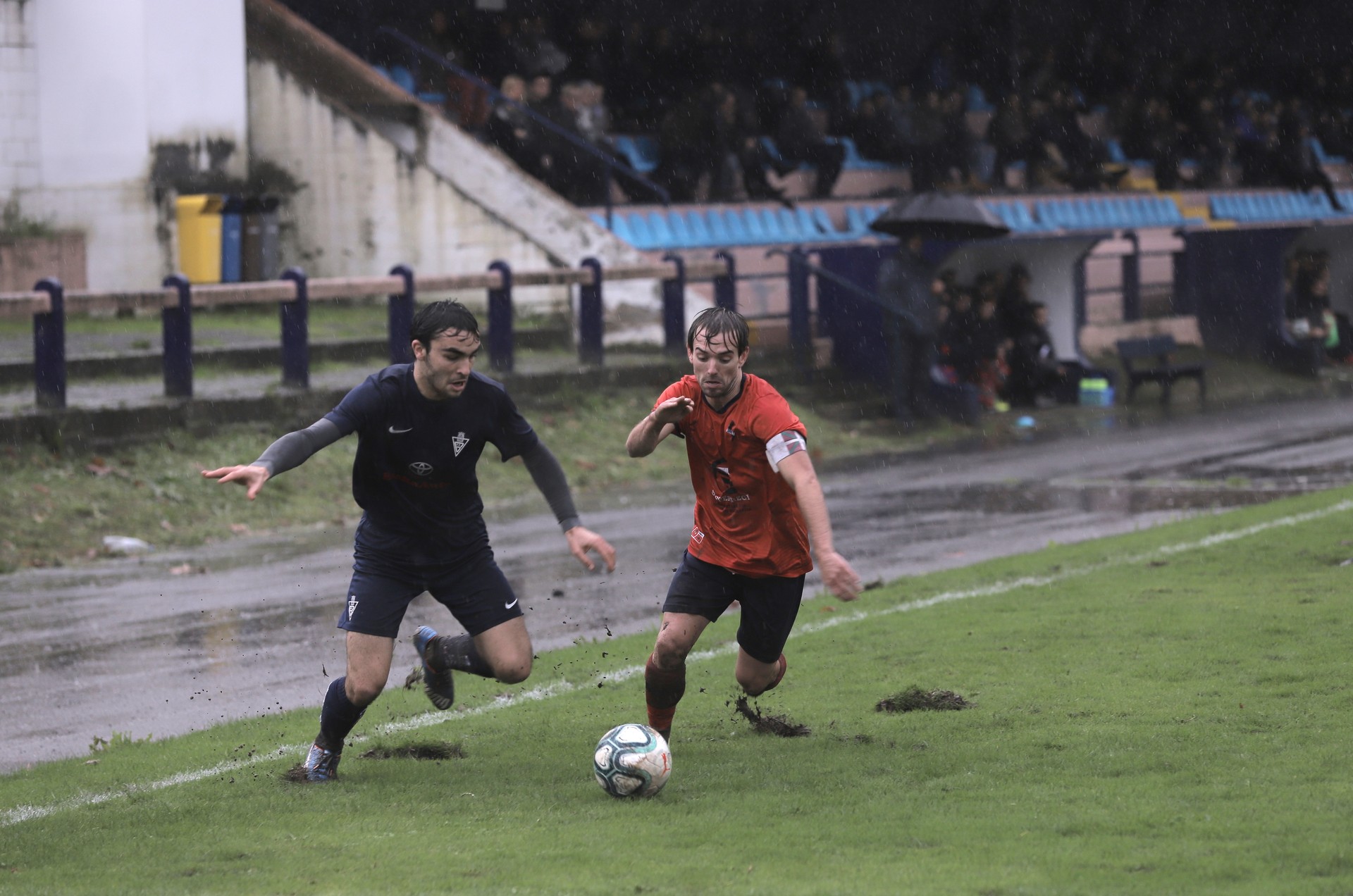 Lagunarteko futbol partiduak jokatuko dituzte Bergaran, ateak itxita