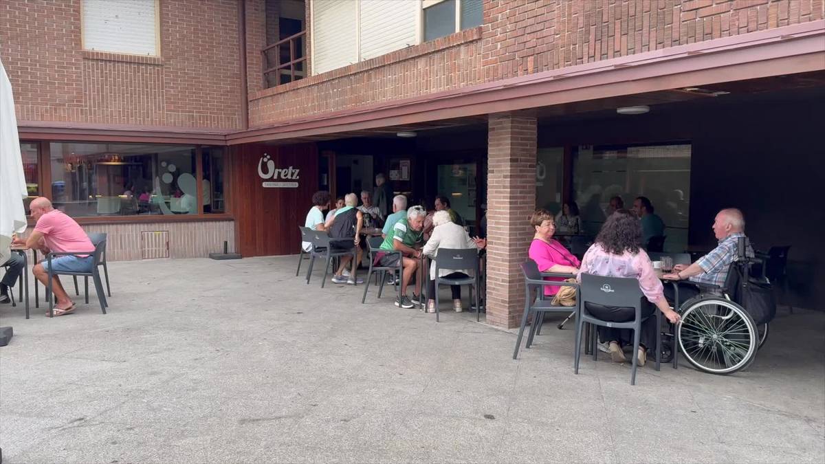 Itxi ditu ateak Uretz tabernak, berriz esleitu arte
