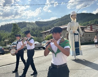 Zubillaga auzoa, sanpedroetan murgilduta