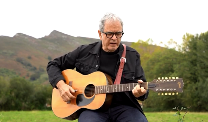 Ruper Ordorikak disko berriko 'Bada leku bat' kantuaren bideoklipa kaleratu du