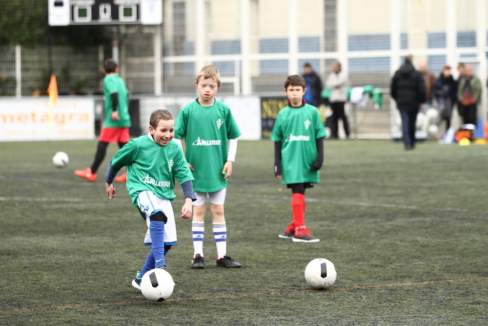Futbol egokituko topaketa egingo dute Mojategin hilaren 12an