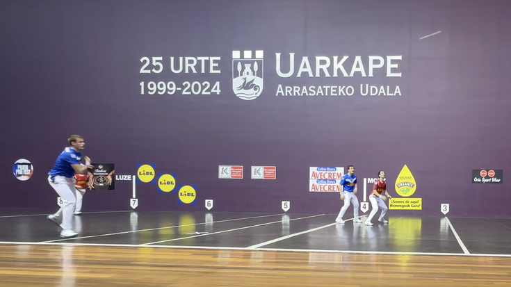 Eguenean jarriko dituzte salgai Santamasetako pilota jaialdiko sarrerak