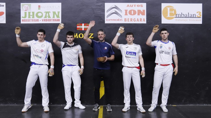 Salaberria anaiak eta Irribarria-Balerdi, Bergara Hiria txapelketako finalerdietara