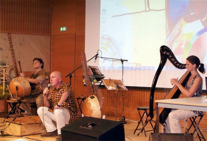 'Ina, nire ama afrikarra' ikuskizuna Kulturaten