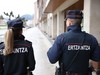 Ertzain bat zauritu dute Arrasateko taberna batean egondako borrokan