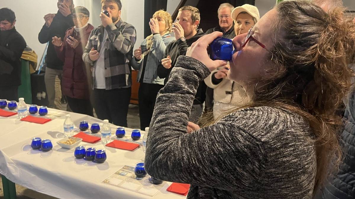 Arabako urrea ezagutzeko dastatzea