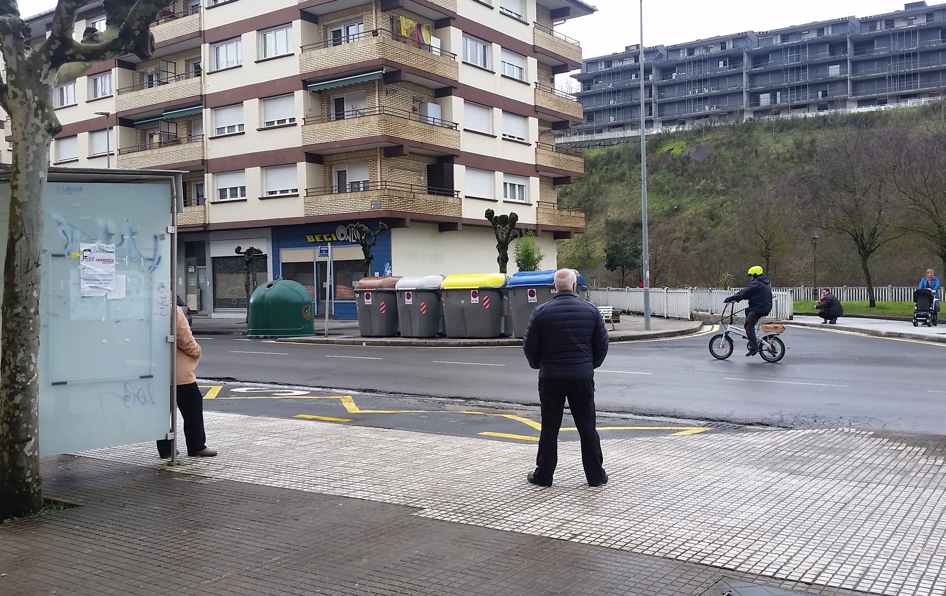 'Euskadi Lagunkoia Sustraietatik' taldeko kideak pozik agertu dira Udal ordezkarien erantzunarekin