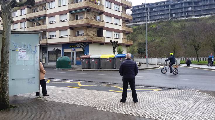 'Euskadi Lagunkoia Sustraietatik' taldeko kideak pozik agertu dira Udal ordezkarien erantzunarekin