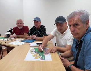Bi igogailu berri eta lorezaintza lanak Arrasateko Gorostiza auzoan