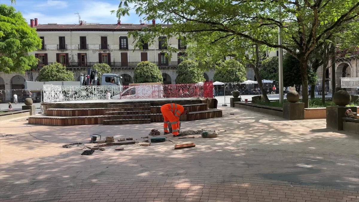 Astelehenetik egongo da erabilgarri plaza ondoko espazio eraberritua