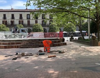 Astelehenetik egongo da erabilgarri plaza ondoko espazio eraberritua