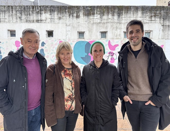 Euskaraz informatzen du eta kohesionatu duen bailarako parte da Goiena