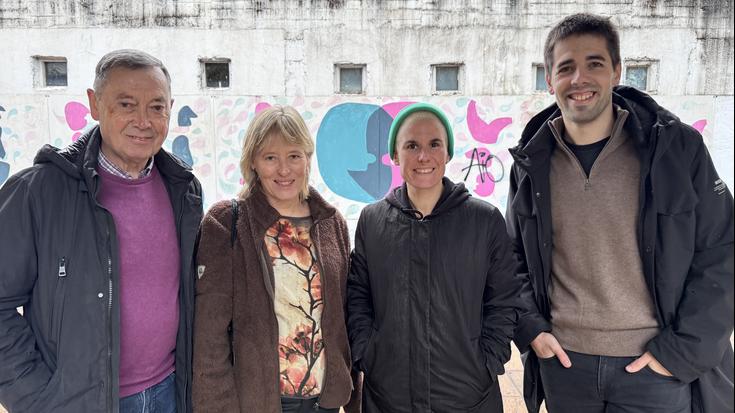 Euskaraz informatzen du eta kohesionatu duen bailarako parte da Goiena