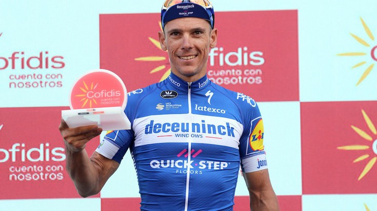 Haizeak triskantza handia egin du Gaztelako zabaletan; Gilbert-ek irabazi du etapa eta Quintana bigarren jarri da nagusian