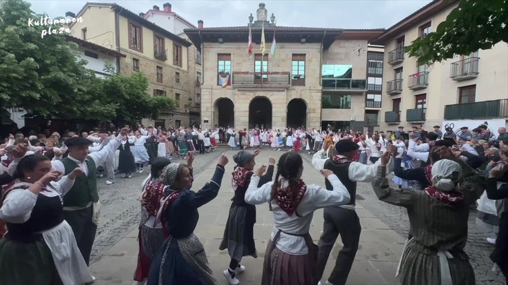 Gorosarri dantza taldea: 60. urteurreneko emanaldia