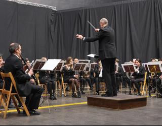 Bergarako Musika bandak kontzertua hilaren 15ean Udal Pilotalekuan