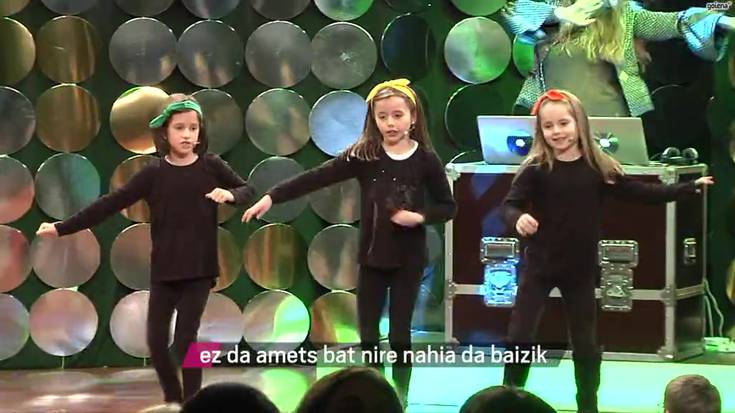 Kantari 6: Three girls taldea, 'Euskaraz bizi nahi dut' kantuarekin