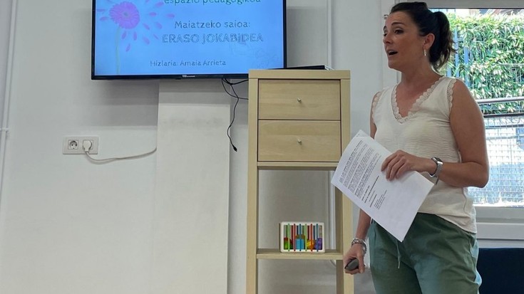 'Esfinterren kontrola: nork, noiz eta nola kendu pardela?' hitzaldia