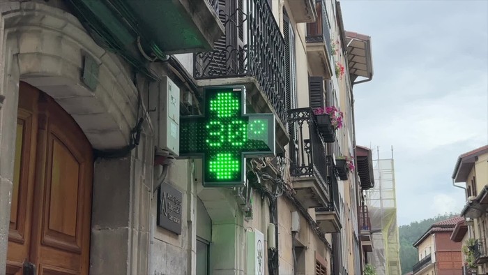 Abisu laranja eguazten eta eguenerako bero-zapa dela eta