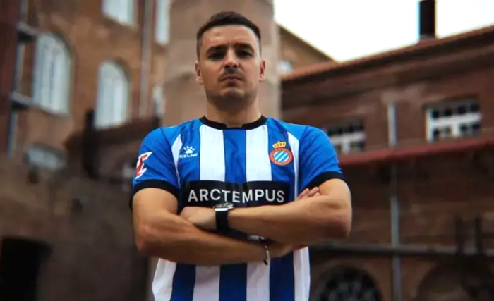 Andoni Gorosabelek Espanyolen jokatuko du datorren denboraldian