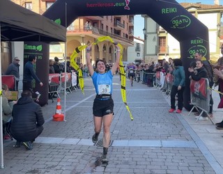 Antzuolako 8 Miliak mendi-lasterketak emandakoa