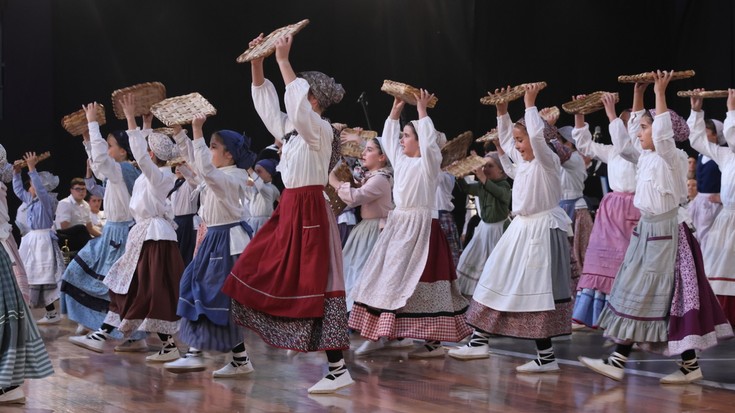 Txikitxu-Arrostaitzen ekitaldia, argazkitan