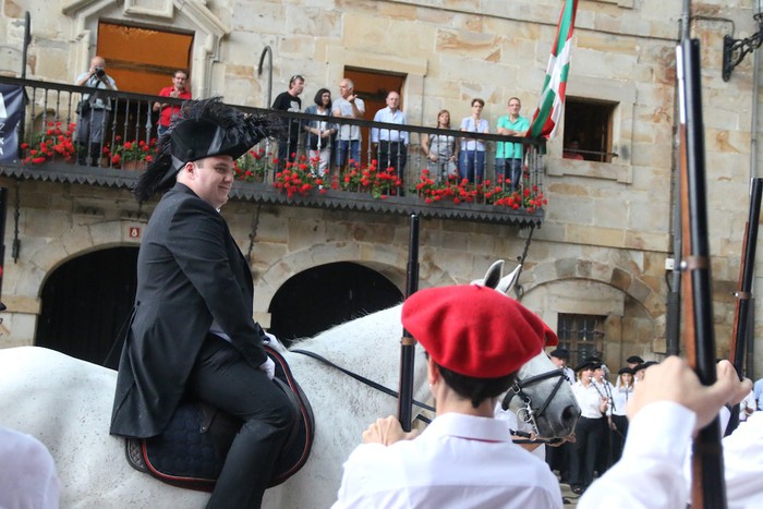 Mairuaren Alardea egin dute Antzuolan - 104