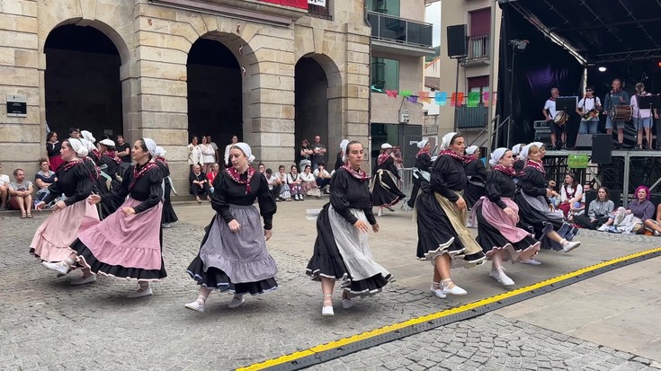 Zigor-dantza eguneratuari jantzi berriak erantsi dizkio aurtengoan Gorosarrik