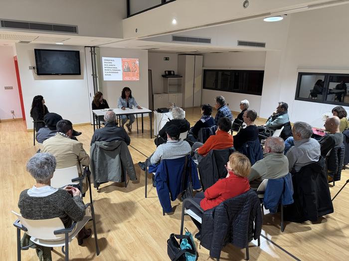 Faxismoari feminismotik nola aurre egin aztertu dute Etxaluzen