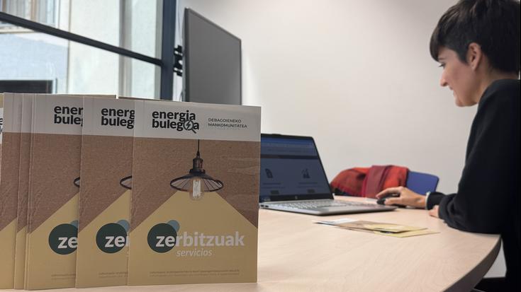 Debagoieneko Energia Bulegoa martxan, zerbitzua erabiltzera deitu dituzte herritarrak