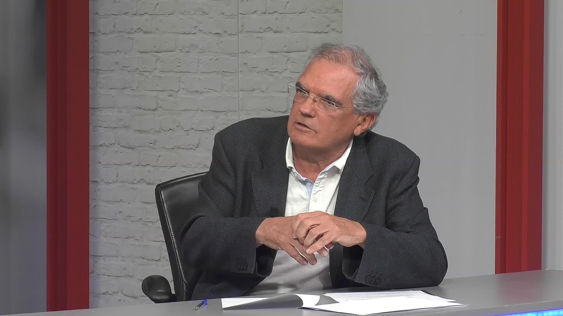 Adrian Zelaia: "Europak, epe laburrera, baditu funtsezko erronka batzuk; lehena da gerra, edo gerrarako arriskua"