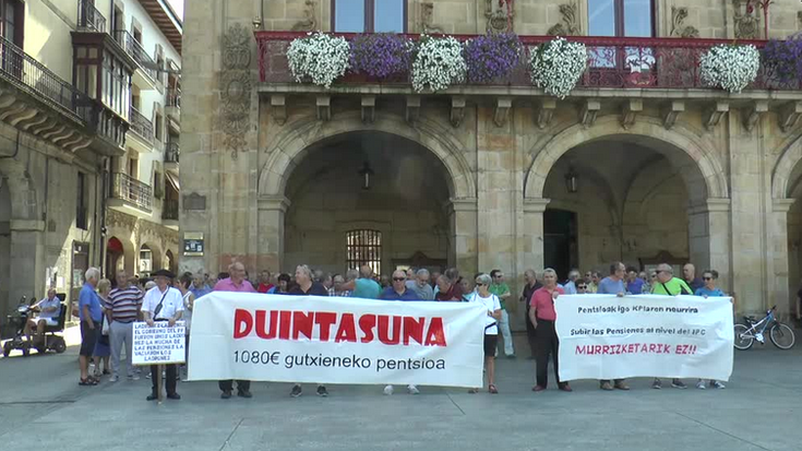 Elkarretaratzeekin jarraituko dute pentsiodunek