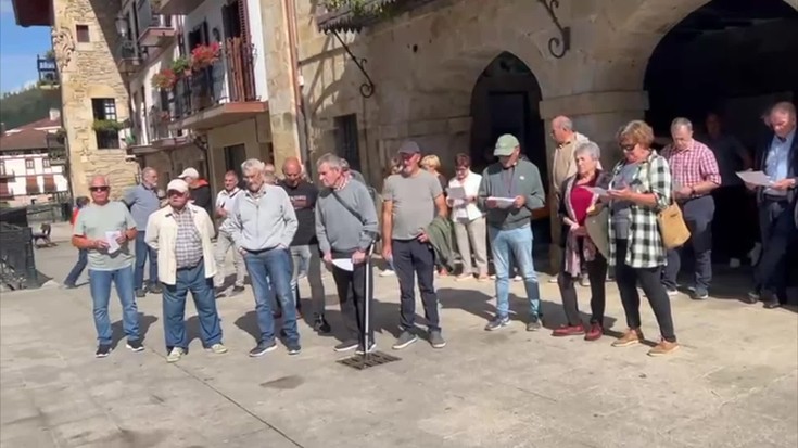 Elkarretaratzea eta manifestua, Adineko Pertsonen Nazioarteko Egunean