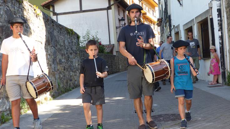 "Zoragarri" doa Musikaren Astea